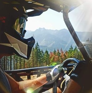 Meet your Posher, Kyle